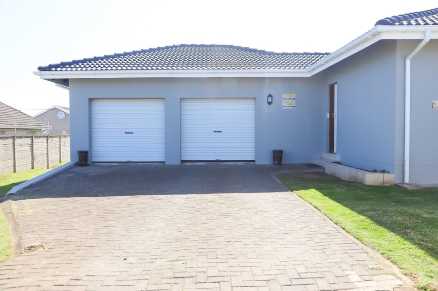 3 Bedroom Property for Sale in Gonubie Eastern Cape